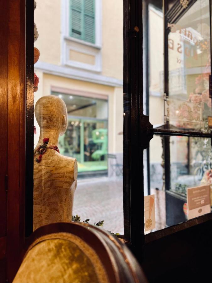 Caffe Delle Rose Les Chambres Verbania Ngoại thất bức ảnh